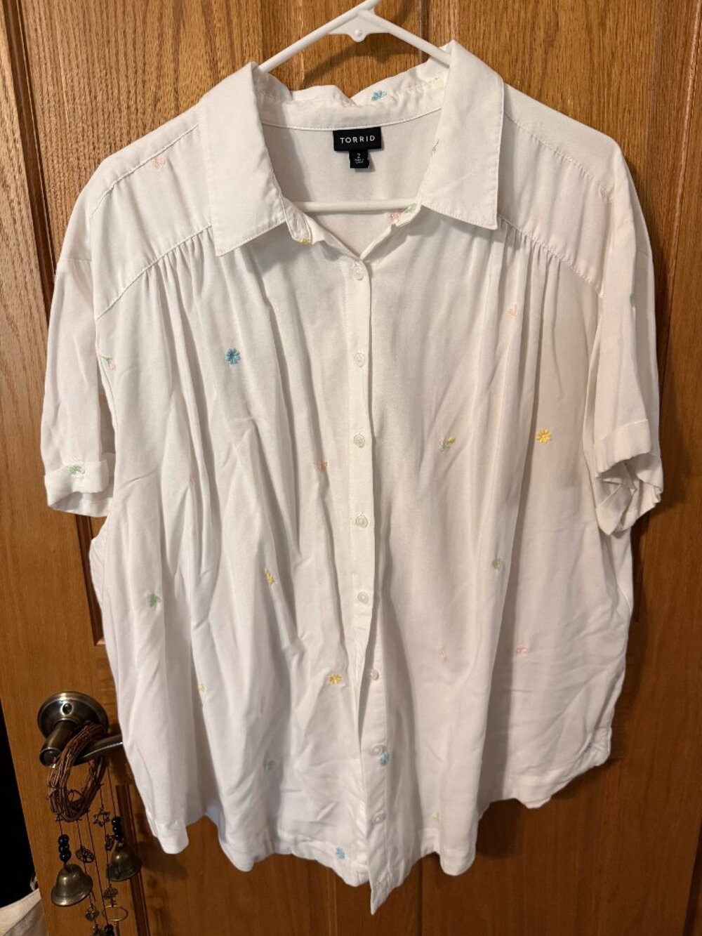 PLUS Women's button down top